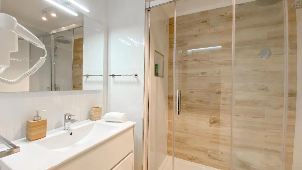 Magnífico apartamento a 35m da praia - Apart. Isa Albufeira